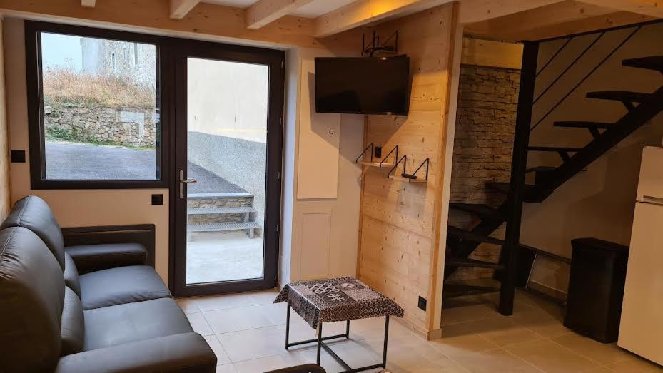 Ferienwohnung Le Toit Du Cambre D'Aze Saint-Pierre-dels-Forcats Exterior foto